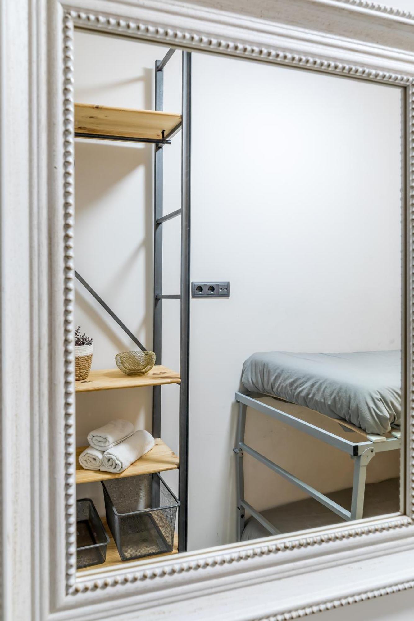 Location, Style & Comfort Мадрид Екстериор снимка
